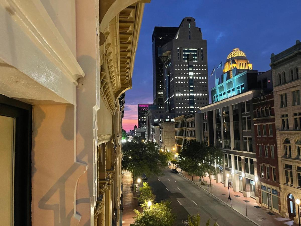 Apartment Lou-city Penthouse Suite! Savor Life With Hollyhock *